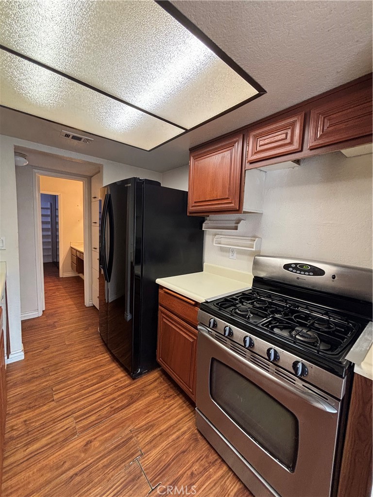 MLS #IV25182060 image #16