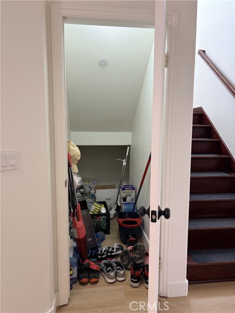 Detail Gallery Image 23 of 49 For 4941 W 130th, Hawthorne,  CA 90250 - 4 Beds | 4 Baths