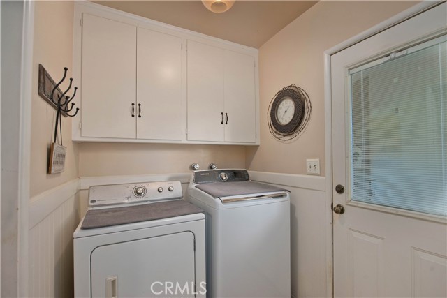 Detail Gallery Image 15 of 33 For 22050 Tulsa, Chatsworth,  CA 91311 - 2 Beds | 3 Baths