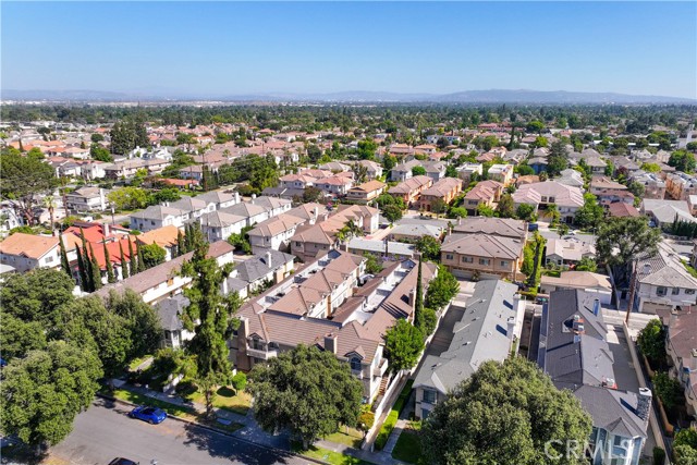 150 Diamond #B Street, Arcadia CA: https://media.crmls.org/medias/0ee180b1-14fb-4559-bbfd-706f7ffc9a75.jpg