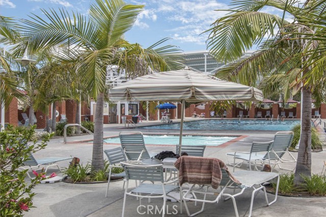 Detail Gallery Image 35 of 59 For 2244 via Puerta,Unit P, Laguna Woods,  CA 92637 - 2 Beds | 2 Baths