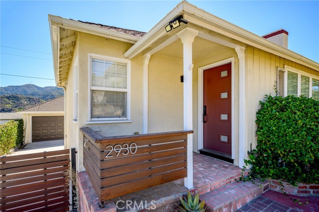 2930 Mayfrield Avenue, La Crescenta CA: https://media.crmls.org/medias/0ee23ab3-30b4-423c-ae8f-1958ef856f71.jpg