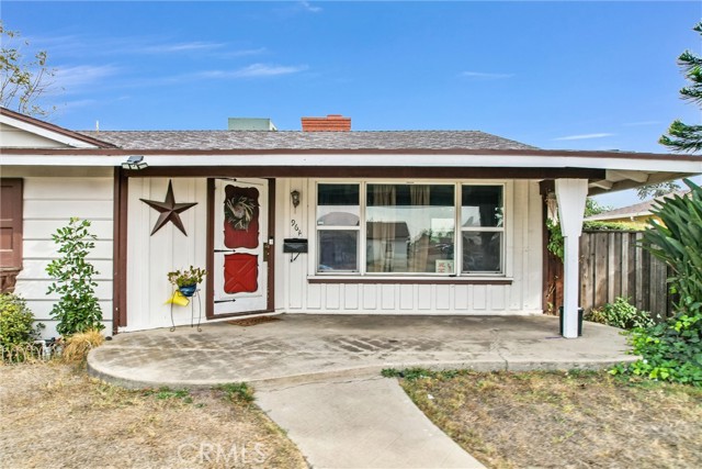 Detail Gallery Image 2 of 41 For 964 Washington Ave, Pomona,  CA 91767 - 3 Beds | 1 Baths