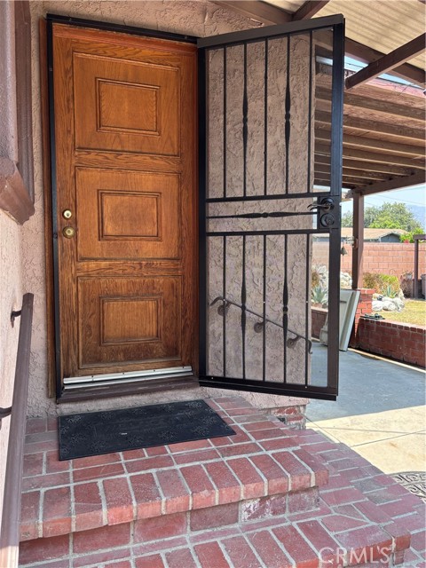 Detail Gallery Image 23 of 30 For 400 N Virginia Ave, Azusa,  CA 91702 - 2 Beds | 1 Baths