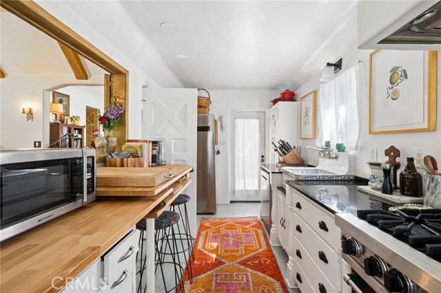 Detail Gallery Image 26 of 75 For 23021 8th St, Newhall,  CA 91321 - 2 Beds | 2 Baths