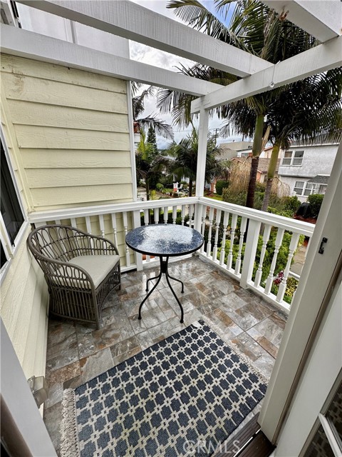 Detail Gallery Image 22 of 33 For 336 10th St, Manhattan Beach,  CA 90266 - 5 Beds | 4 Baths