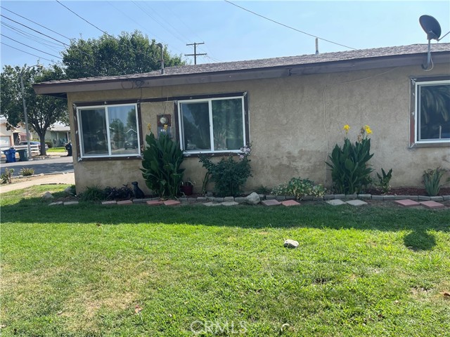 653 W Belmont Street, Ontario CA: https://media.crmls.org/medias/0ee4d7e1-b562-4559-a98b-4158fb149b43.jpg