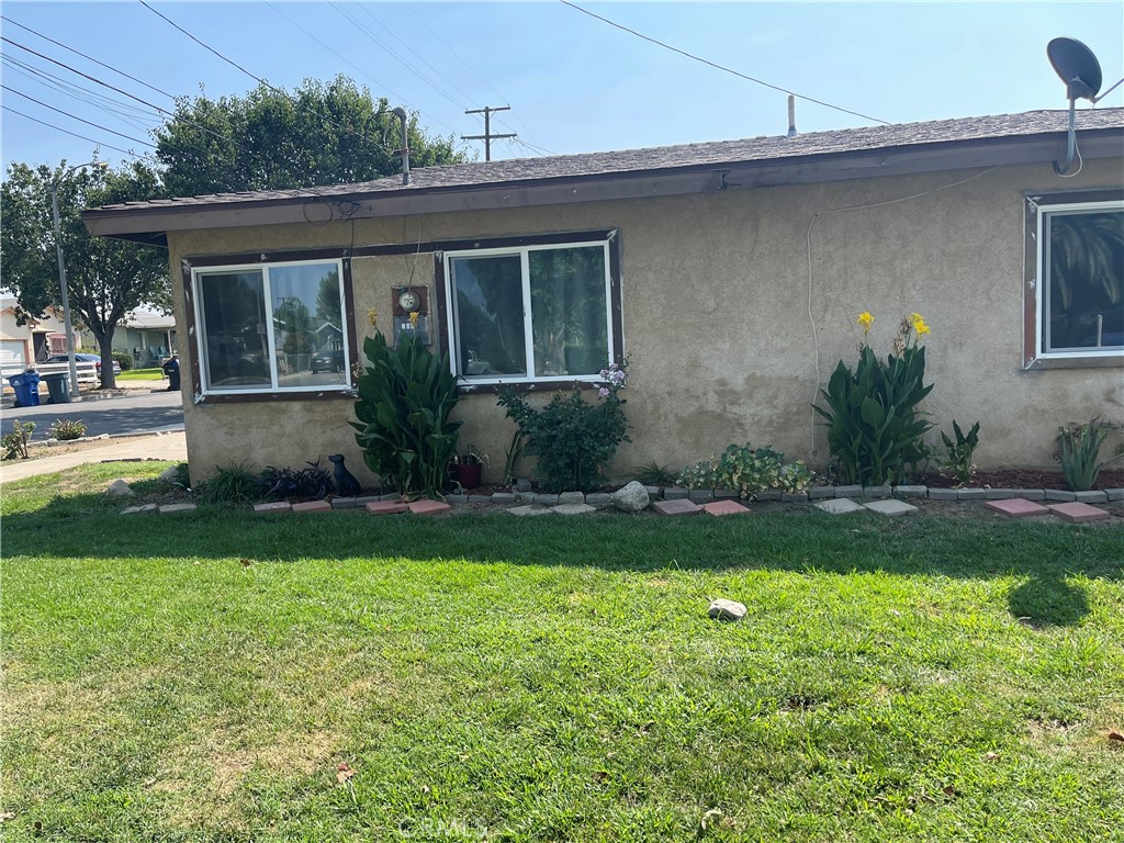 MLS #OC25184094 img 8