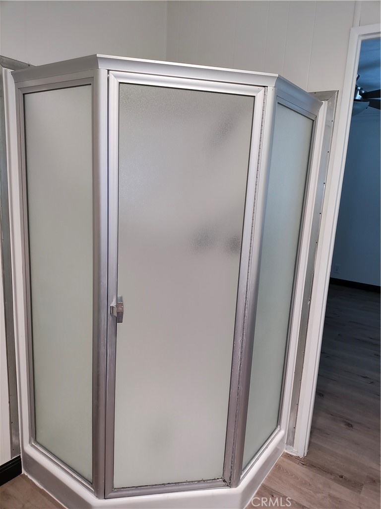 https://media.crmls.org/medias/0ee524da-ca11-49ac-a4da-24855388e079.jpg?preset=X-Large