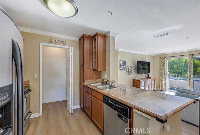 Detail Gallery Image 9 of 43 For 1030 Vista Del Cerro Dr #201,  Corona,  CA 92879 - 2 Beds | 2 Baths