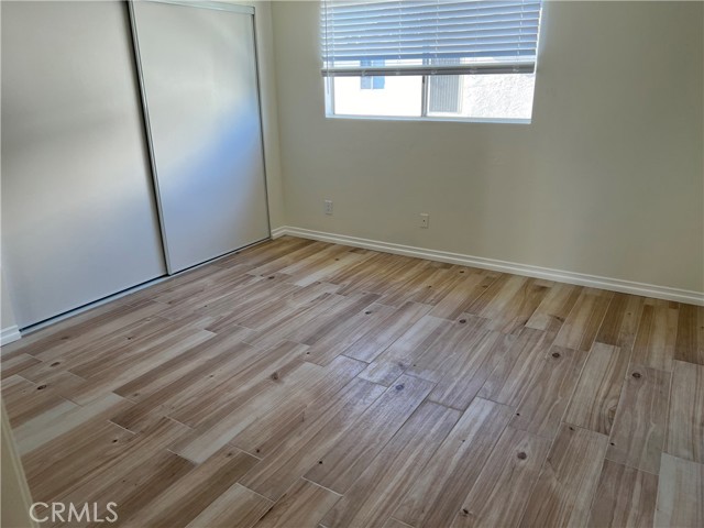 16781 Green Ln., Huntington Beach CA: https://media.crmls.org/medias/0ee55abc-4c3f-41f8-ba35-cf9947f132bc.jpg