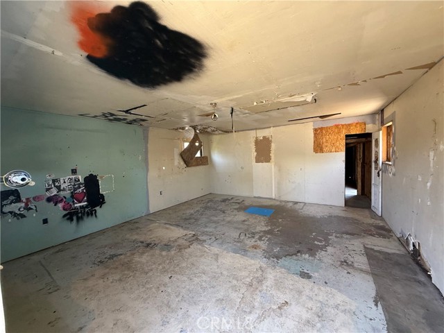 Detail Gallery Image 18 of 24 For 419 Linda Vista Dr, Bakersfield,  CA 93308 - 2 Beds | 1 Baths
