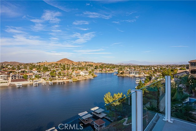 Detail Gallery Image 2 of 71 For 22582 S Canyon Lake Dr, Canyon Lake,  CA 92587 - 6 Beds | 3/2 Baths