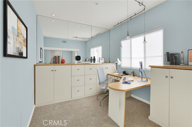 Detail Gallery Image 9 of 38 For 2253 Martin #410, Irvine,  CA 92612 - 1 Beds | 1 Baths