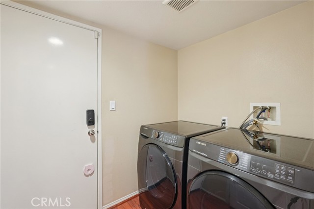 Detail Gallery Image 19 of 33 For 17871 Shady View #1204, Chino Hills,  CA 91709 - 2 Beds | 2/1 Baths