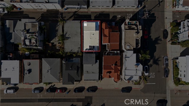 Detail Gallery Image 4 of 31 For 334 Palm Dr, Hermosa Beach,  CA 90254 - 3 Beds | 3 Baths