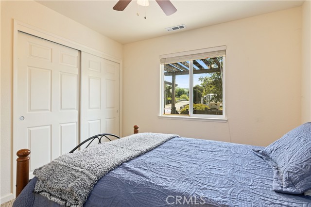 12855 Island Circle, Clearlake Oaks CA: https://media.crmls.org/medias/0eea8ff3-d940-4ade-be73-0a060fb363d9.jpg