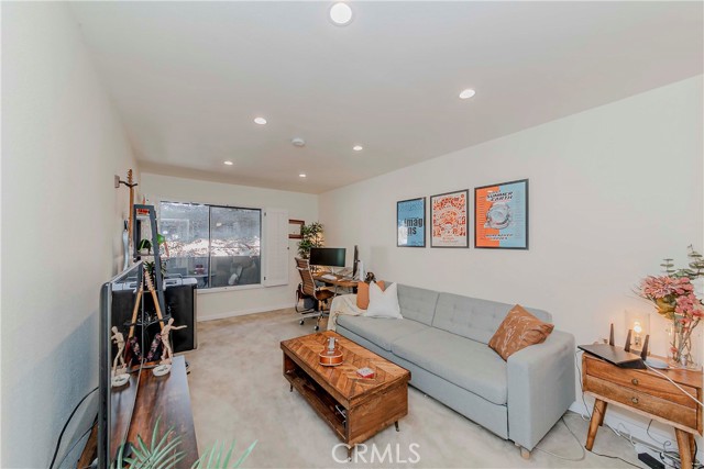 Detail Gallery Image 13 of 51 For 1940 N Highland Ave #66,  Los Angeles,  CA 90068 - 2 Beds | 2 Baths