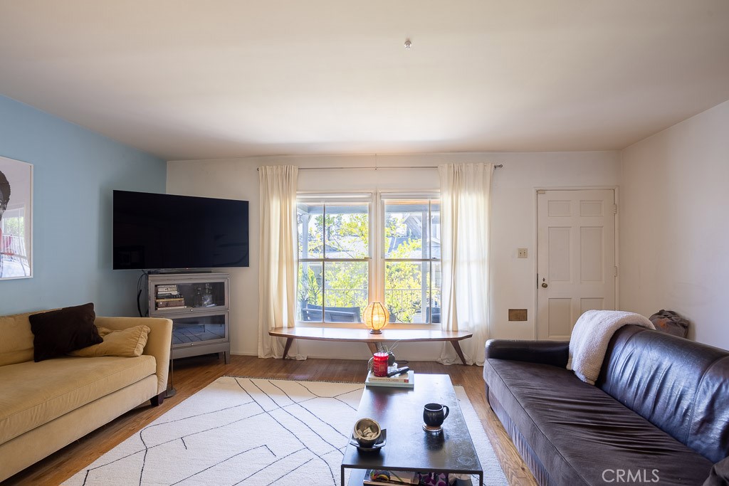 MLS #SR25252068 image #6