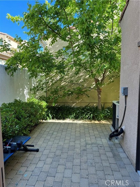 20323 Livorno, Porter Ranch CA: https://media.crmls.org/medias/0eef105e-bcbd-4df1-9ddf-ae4111b4c253.jpg