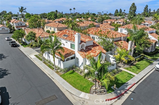 Detail Gallery Image 39 of 47 For 43 Gannet Ln, Newport Beach,  CA 92660 - 3 Beds | 2/1 Baths