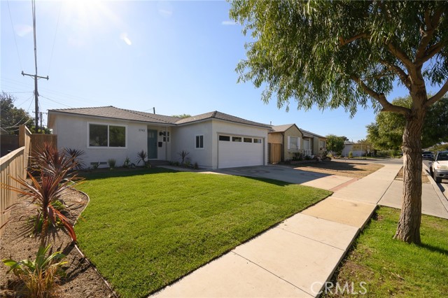 Detail Gallery Image 2 of 32 For 3742 W 176th St, Torrance,  CA 90504 - 3 Beds | 2 Baths