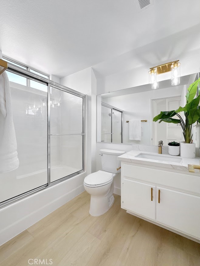 MLS #OC25280455 image #17