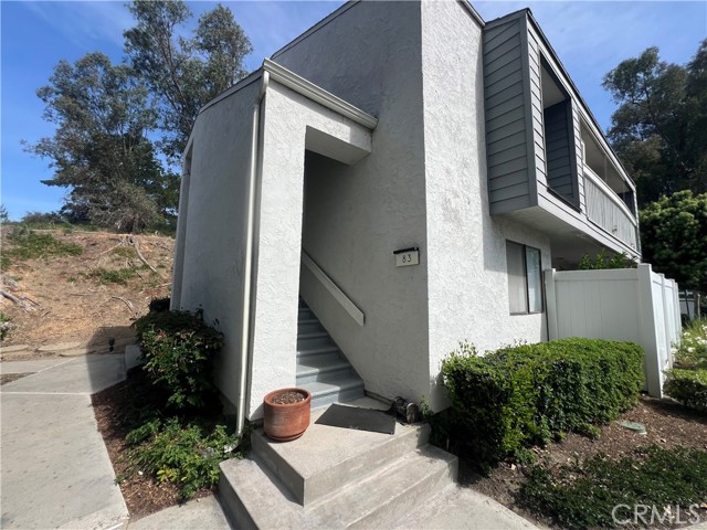 Detail Gallery Image 3 of 9 For 430 S Ranch View Cir, Anaheim Hills,  CA 92807 - – Beds | – Baths