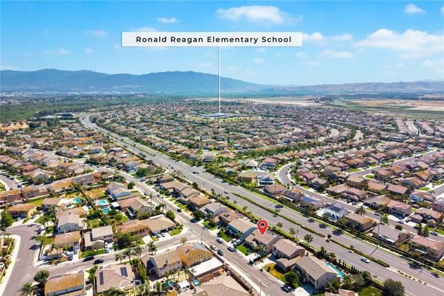 7871 Slate Creek Road, Eastvale CA: https://media.crmls.org/medias/0ef1c973-e504-4179-b4d0-a8de9f764668.jpg