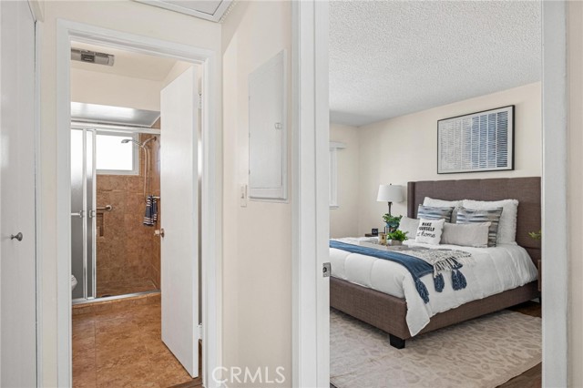 1745 Maple Avenue, Torrance CA: https://media.crmls.org/medias/0ef2783f-4694-4387-a7d3-cc4025bd8057.jpg