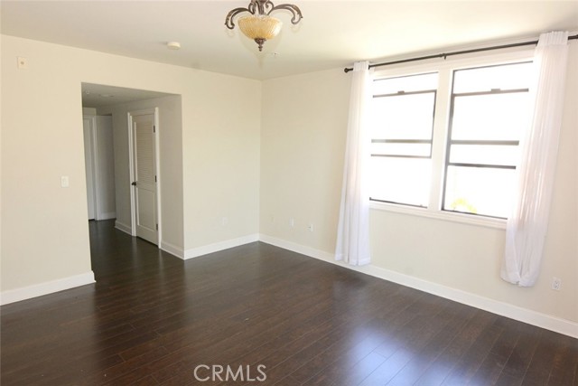 Detail Gallery Image 28 of 32 For 347 Milford St #102,  Glendale,  CA 91203 - 3 Beds | 3 Baths
