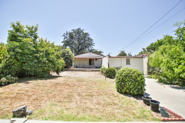 1012 S Sierra Vista Avenue, Alhambra CA: https://media.crmls.org/medias/0ef376e8-e9b6-4189-8cb7-ce998fb449f5.jpg