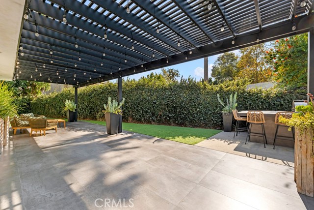 Detail Gallery Image 50 of 64 For 13130 Albers St, Sherman Oaks,  CA 91401 - 6 Beds | 4 Baths