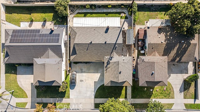 Detail Gallery Image 2 of 39 For 4024 E Del Valle, Orange,  CA 92869 - 5 Beds | 3 Baths