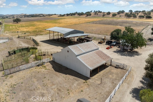 75429 Indian Valley Road, San Miguel CA: https://media.crmls.org/medias/0ef48df6-7689-4c8d-9510-f33cbd83d951.jpg