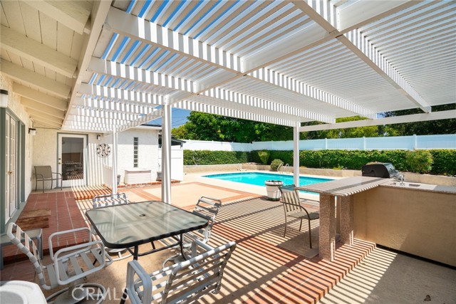 Detail Gallery Image 30 of 44 For 900 N California St, Burbank,  CA 91505 - 3 Beds | 2 Baths