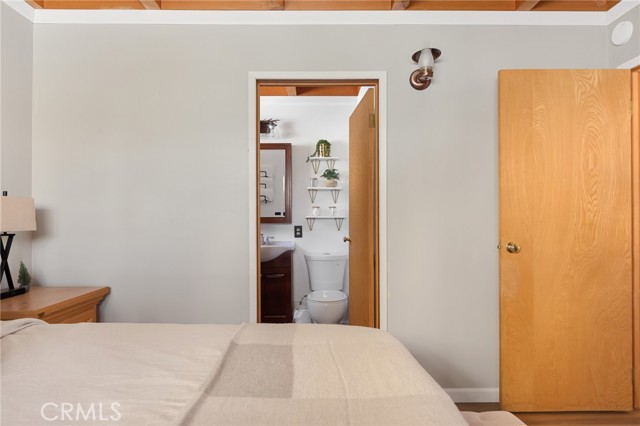Detail Gallery Image 24 of 28 For 32903 Canyon Dr, Green Valley Lake,  CA 92341 - 2 Beds | 1 Baths