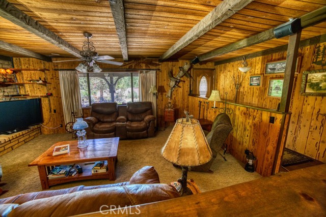 Detail Gallery Image 13 of 61 For 1091 Blue Mountain Rd, Big Bear City,  CA 92314 - 3 Beds | 2 Baths