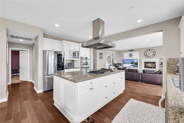 Detail Gallery Image 15 of 63 For 2877 Muir Trail Dr, Fullerton,  CA 92833 - 6 Beds | 3/1 Baths