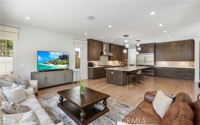 66 Eider Run, Irvine CA: https://media.crmls.org/medias/0ef87ea8-36cc-4659-bd72-9b81787172a1.jpg