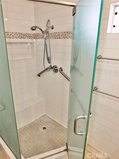 5510 E La Pasada E Street, Long Beach CA: https://media.crmls.org/medias/0ef8c97b-f9af-4400-bd51-e7b7a591a338.jpg