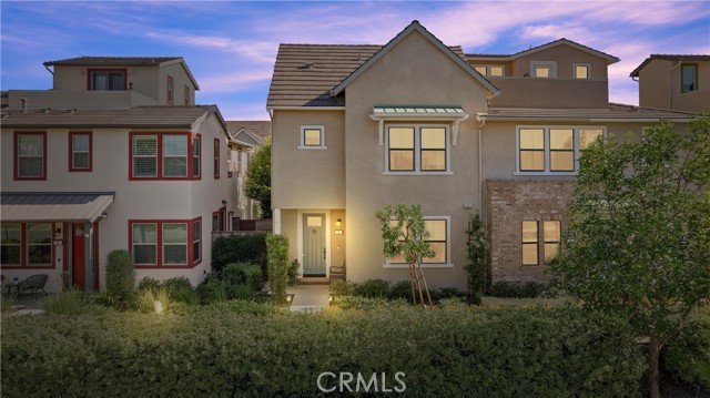 Condos, Lofts and Townhomes for Sale in Orange County Condos with Rooftop Decks