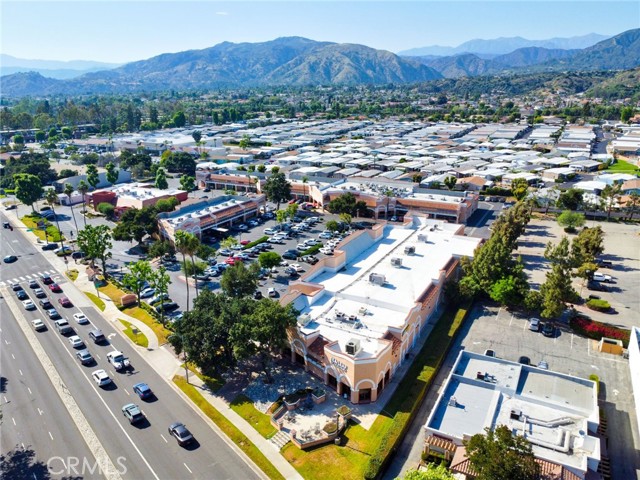 2145 Foothill Boulevard, La Verne CA: https://media.crmls.org/medias/0ef8f6b1-296b-4ecd-9a21-7d1b2a5d48fa.jpg