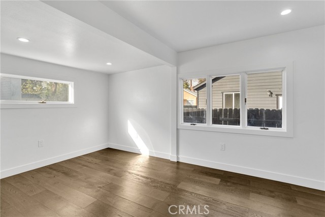 Detail Gallery Image 12 of 25 For 3635 Locust St, Riverside,  CA 92501 - 4 Beds | 2 Baths