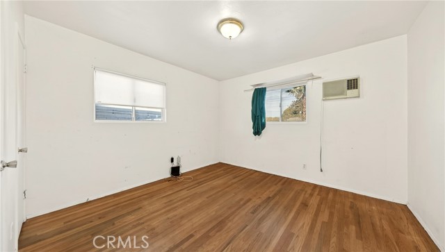 Detail Gallery Image 14 of 19 For 35236 Elm Ln, Yucaipa,  CA 92399 - 2 Beds | 1/1 Baths