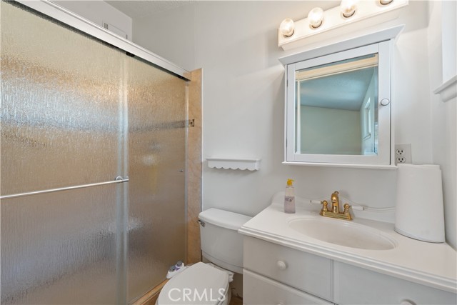 Detail Gallery Image 14 of 19 For 1658 W Crone Ave, Anaheim,  CA 92802 - 4 Beds | 3 Baths