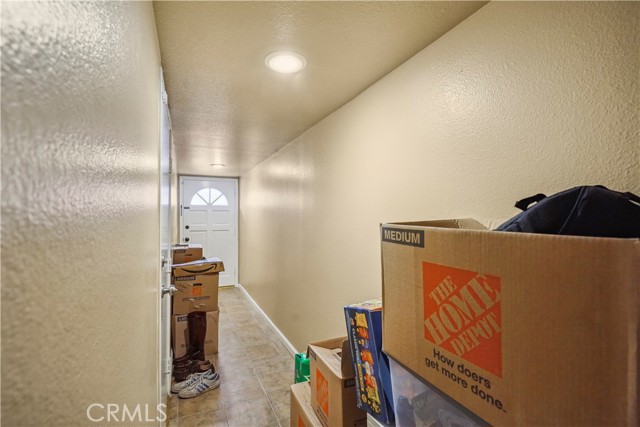 Detail Gallery Image 6 of 42 For 541 W 23rd St #4,  San Pedro,  CA 90731 - 3 Beds | 2/1 Baths