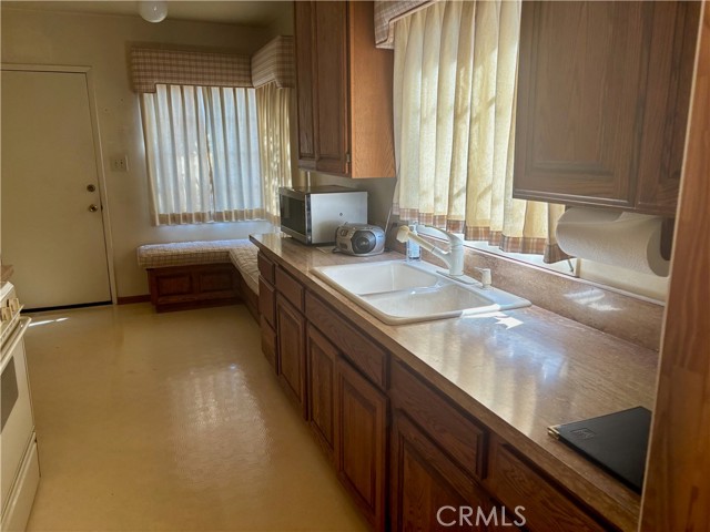 Detail Gallery Image 15 of 21 For 904 N 2nd Ave, Upland,  CA 91786 - 3 Beds | 2 Baths