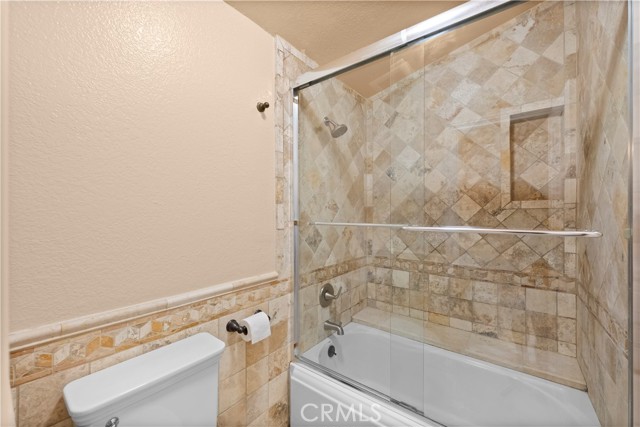 15 Vittoria Street, Laguna Niguel CA: https://media.crmls.org/medias/0efc17ea-7692-4194-98c2-99e5c4646baa.jpg