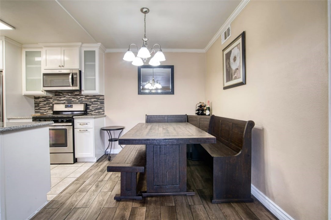 Detail Gallery Image 10 of 33 For 8990 19th St #239,  Rancho Cucamonga,  CA 91701 - 1 Beds | 1 Baths